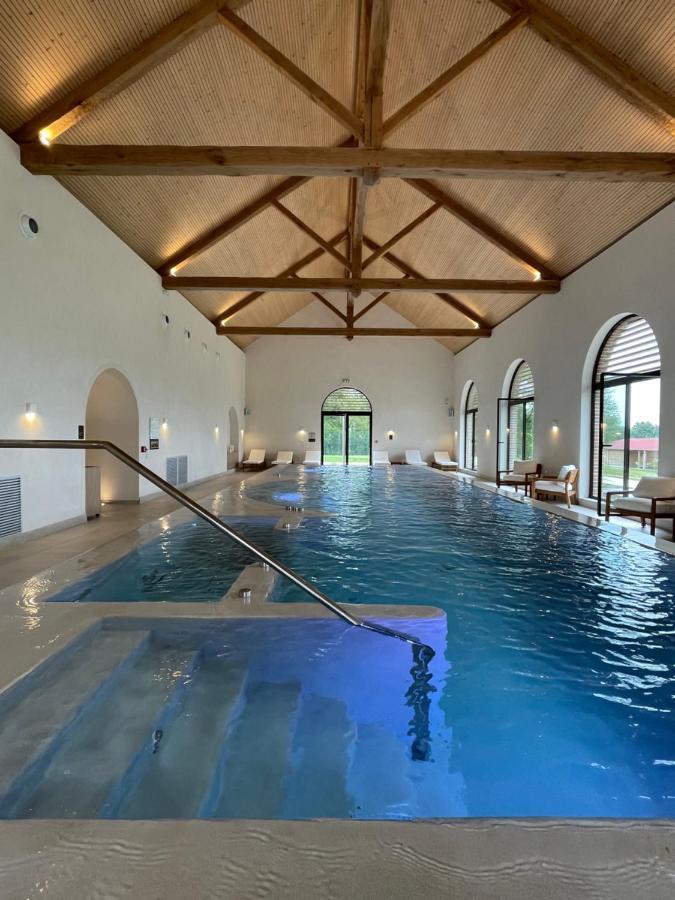 Domaine Du Roncemay - Hotel, Restaurants, Spa & Golf Aillant-sur-Tholon Exteriér fotografie