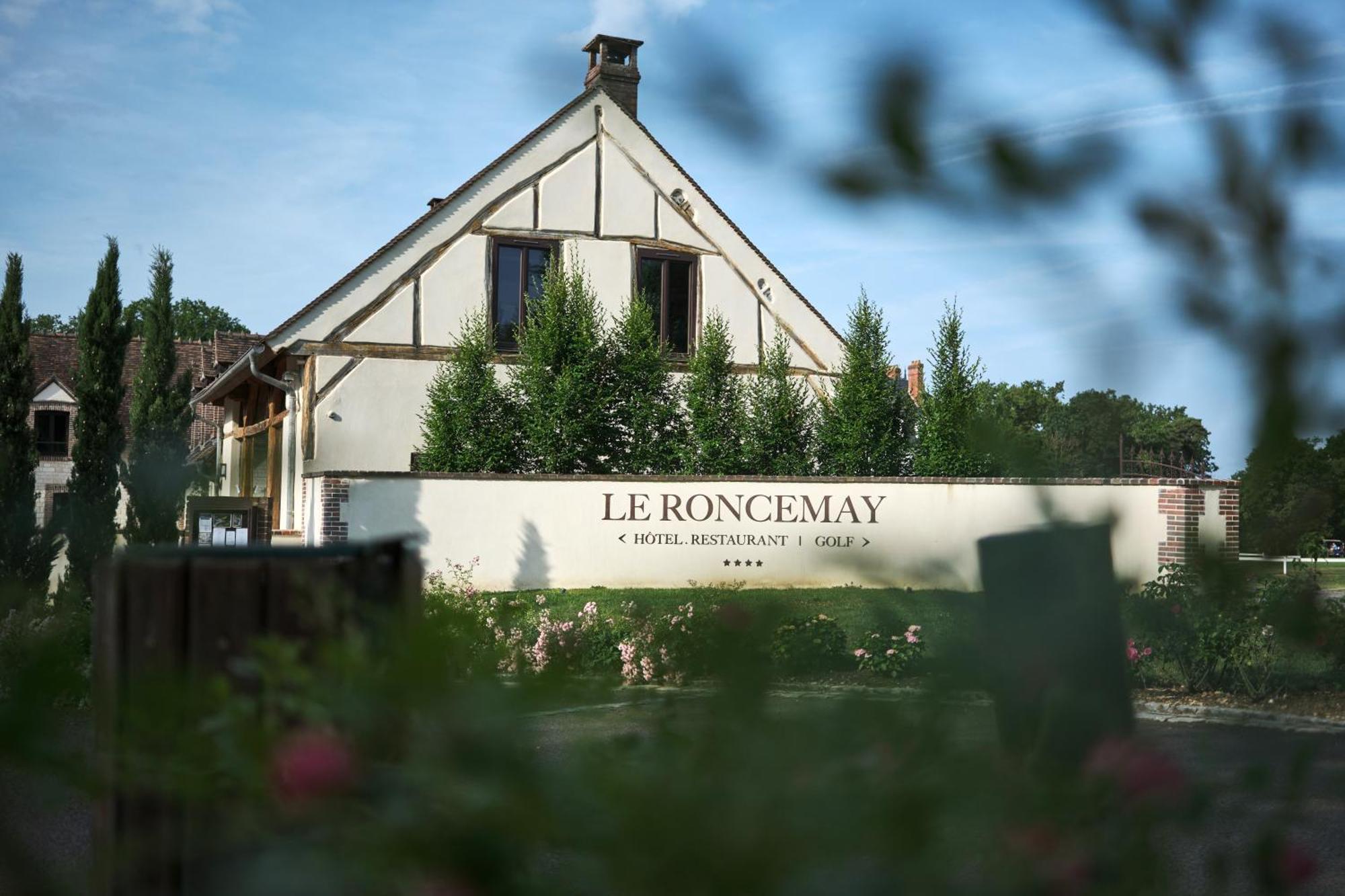 Domaine Du Roncemay - Hotel, Restaurants, Spa & Golf Aillant-sur-Tholon Exteriér fotografie