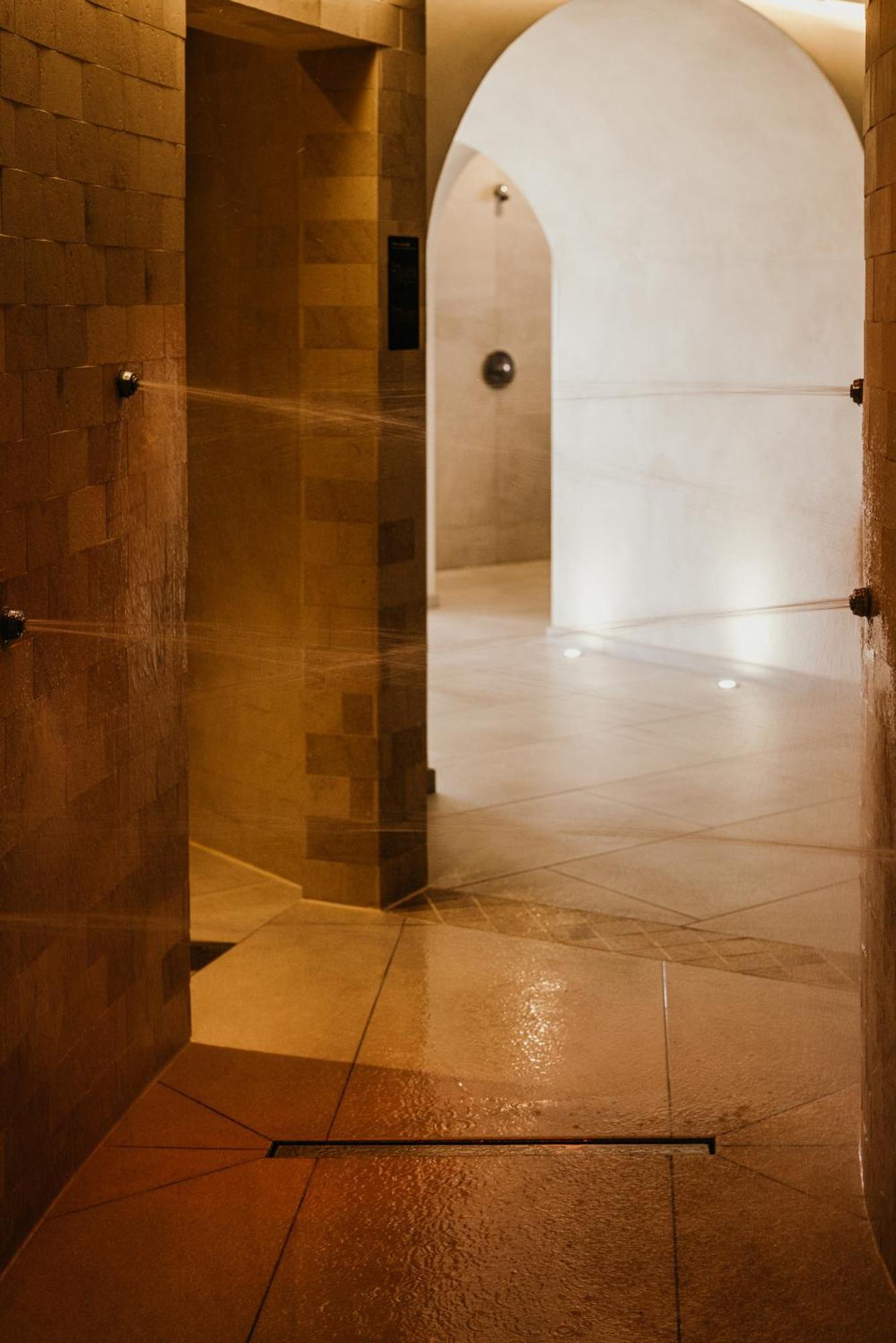 Domaine Du Roncemay - Hotel, Restaurants, Spa & Golf Aillant-sur-Tholon Exteriér fotografie